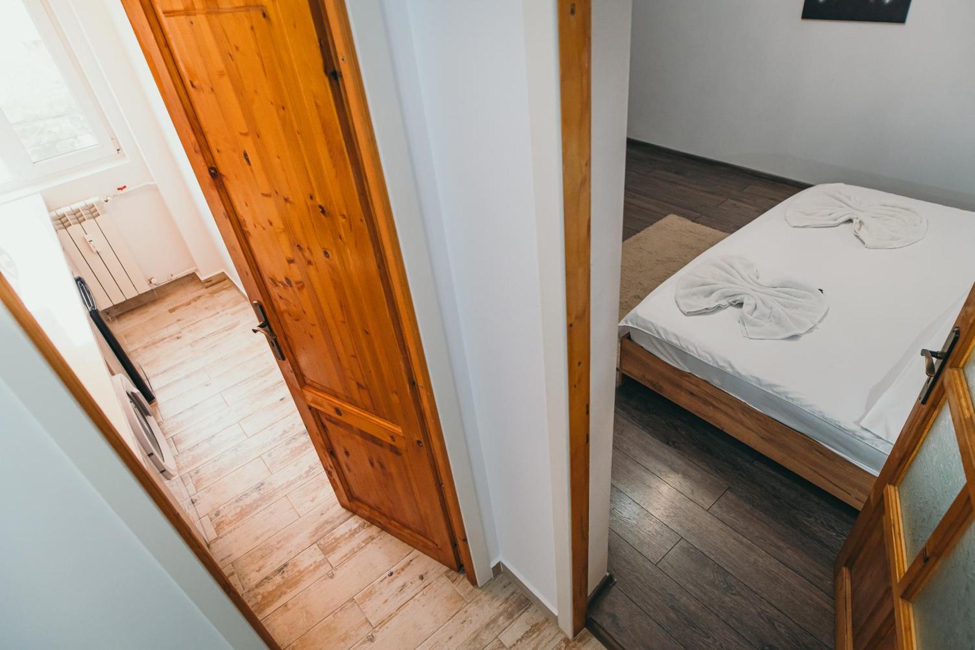 Insomnia Studio Drobeta Turnu Severin Luaran gambar
