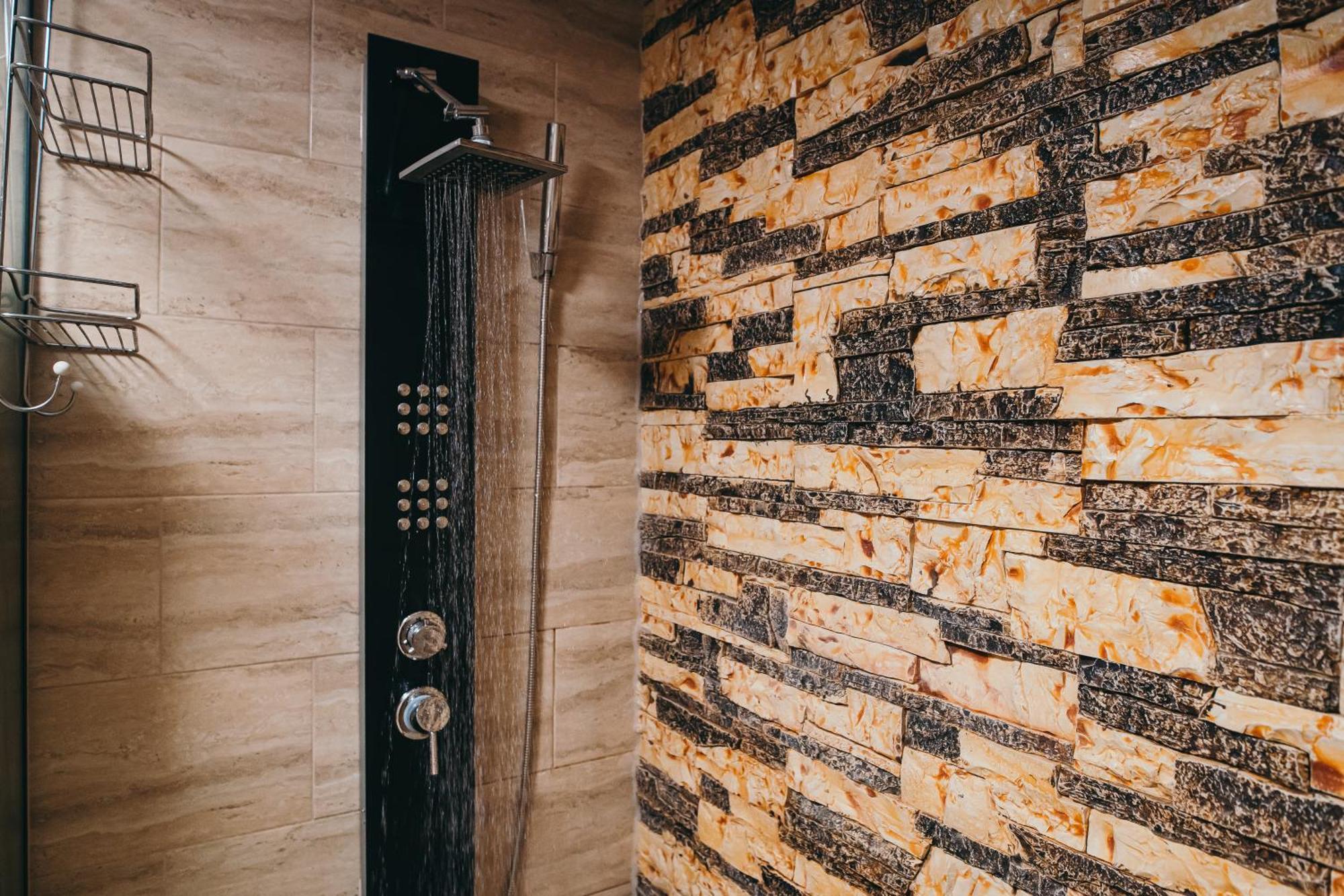 Insomnia Studio Drobeta Turnu Severin Luaran gambar